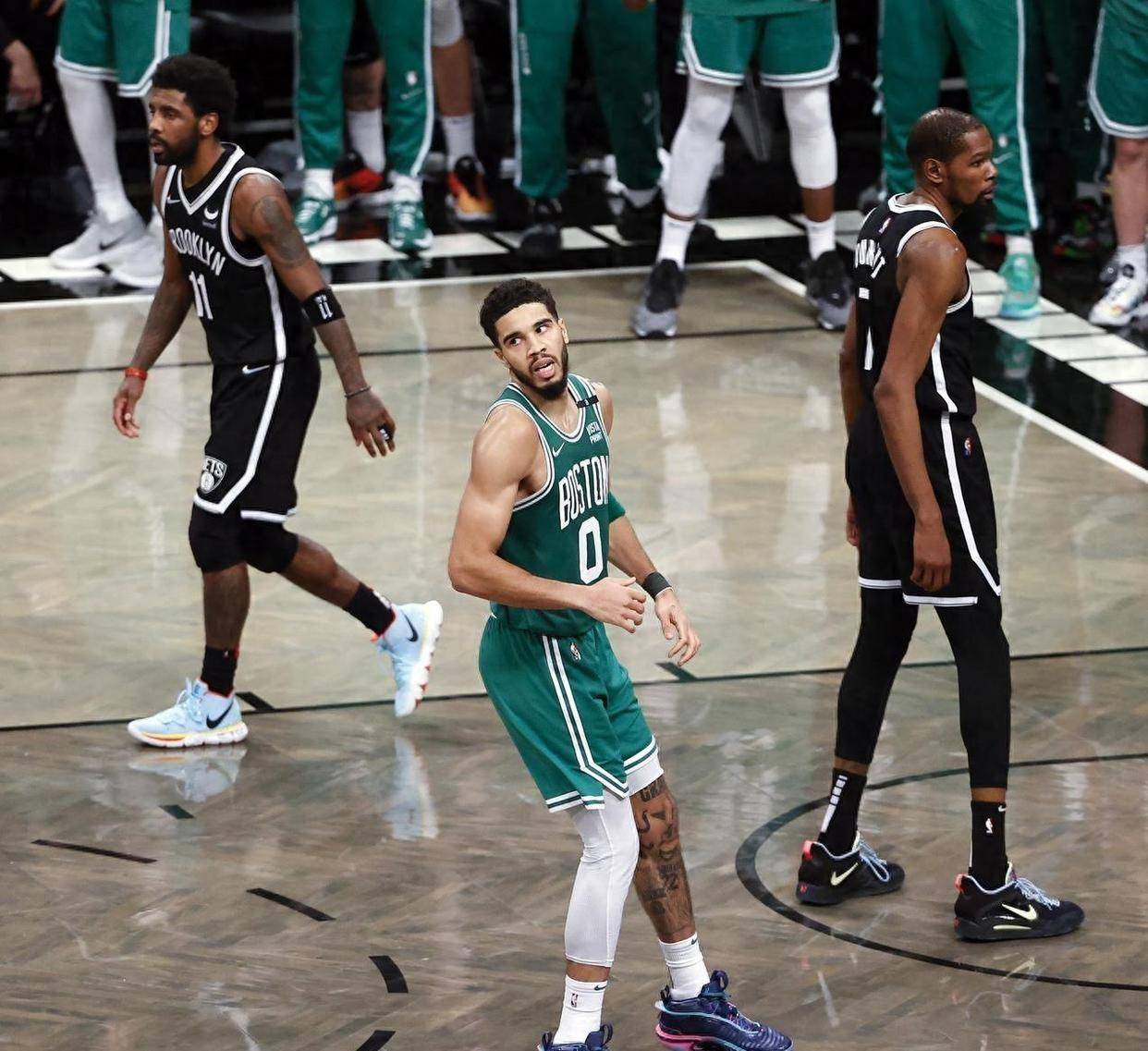 杜兰特陷入低谷，塔图姆连败，猛龙球队命运悬念！